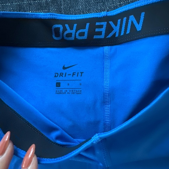 Nike Pro Blue Dri-FIT shorts - Picture 2 of 4